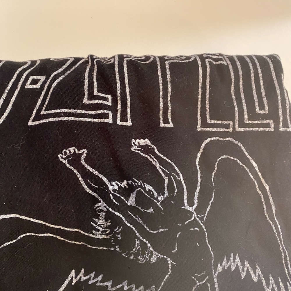 Led Zeppelin  tshirt size large